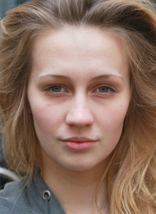 Zarina  Zöller